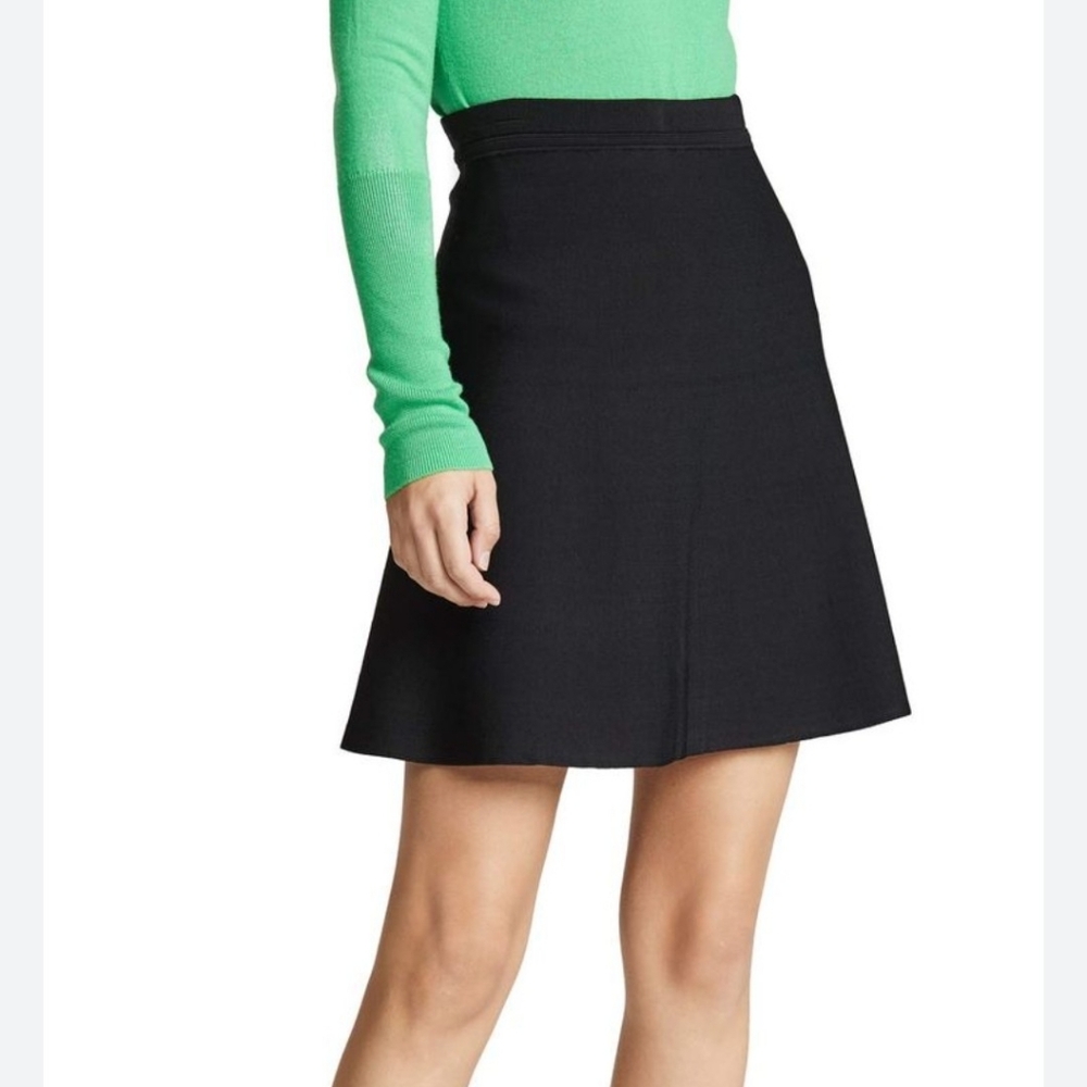 Theory Short Flare Skirt Black‎ A-Line, Knit, Stretchy, Business Casual, Sz L